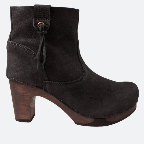 Sanita black clogs size39 #450111. Fantastic condition - Picture 2 of 8